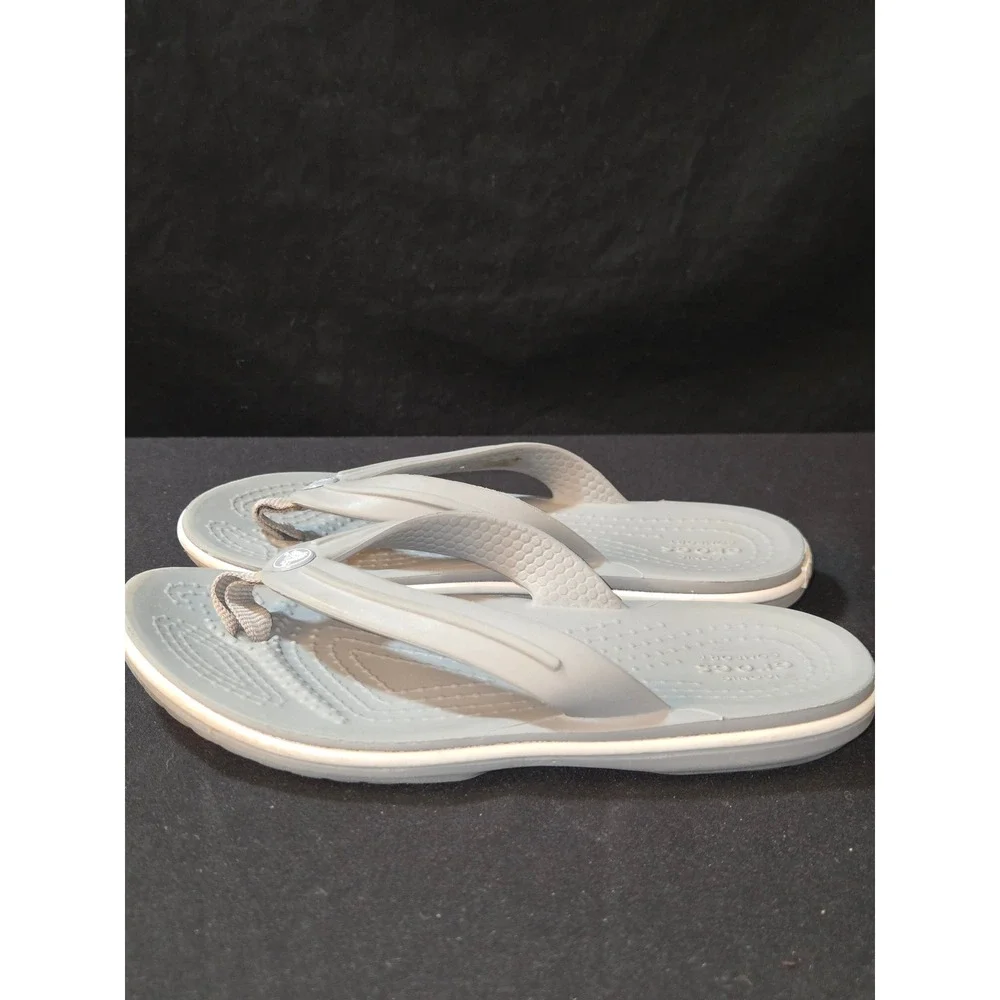 Crocs‎ Kids Gray Flip Flops Sandals Beach Pool Lightweight Size 9C